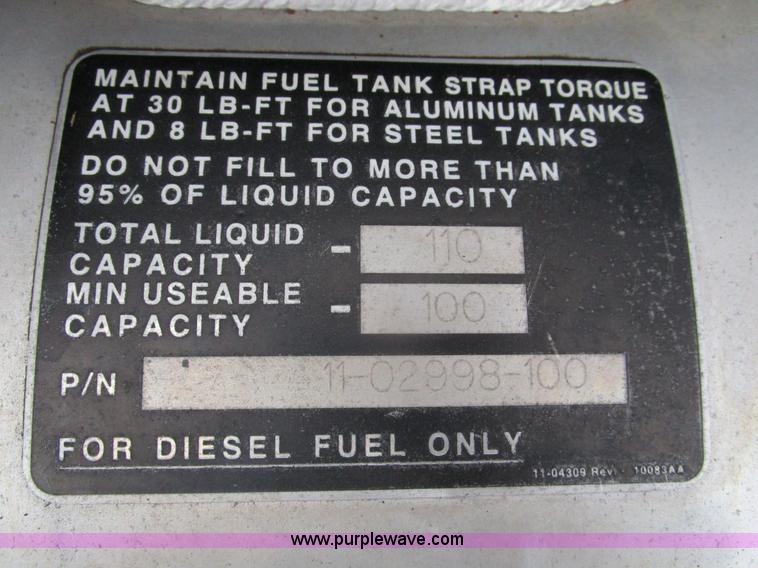 image for item D2370 1999 Peterbilt 379 semi truck