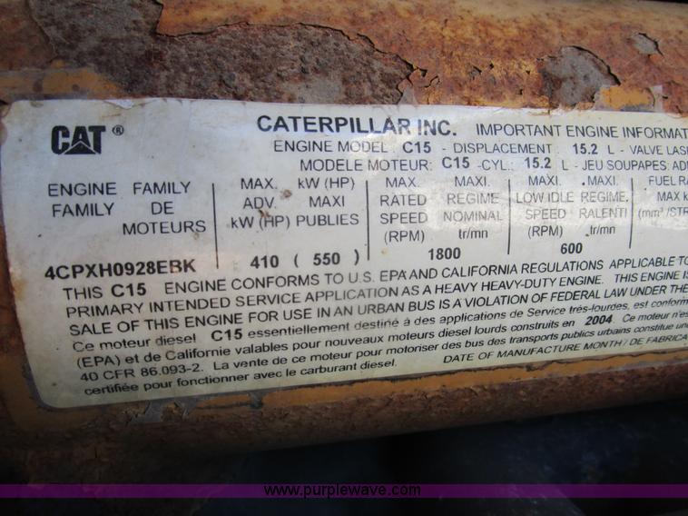 image for item D2395 2005 Freightliner FLD132 XL Classic semi truck