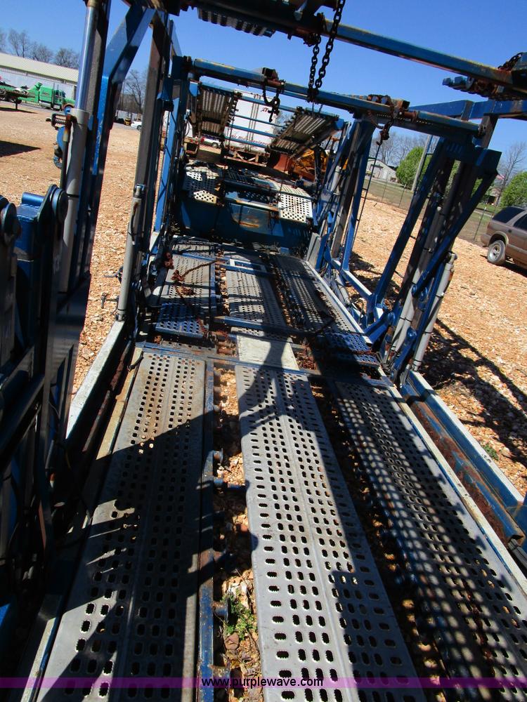 image for item D2396 2000 Cottrell car carrier trailer