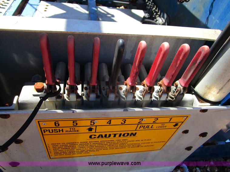 image for item D2396 2000 Cottrell car carrier trailer