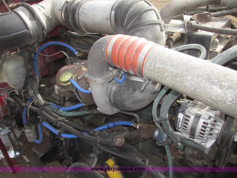 image for item H4726 1999 Peterbilt 379 semi truck