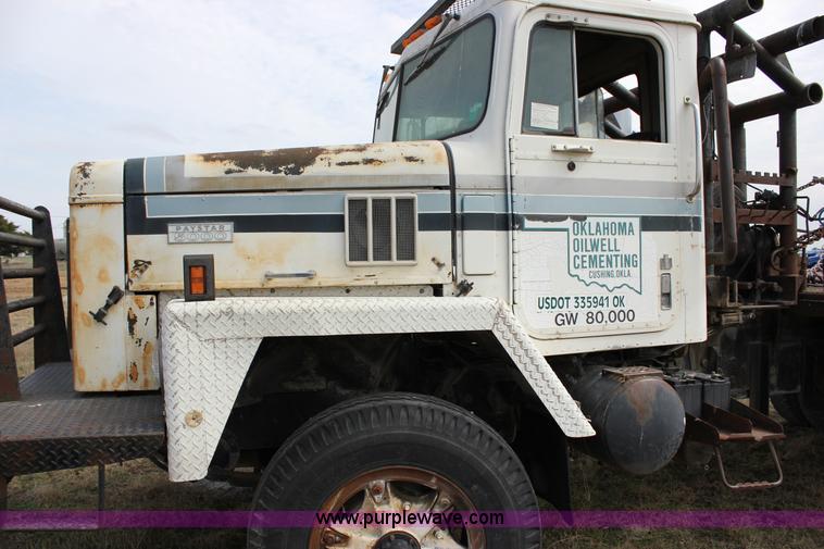 image for item J2263 1978 International 1840 winch truck