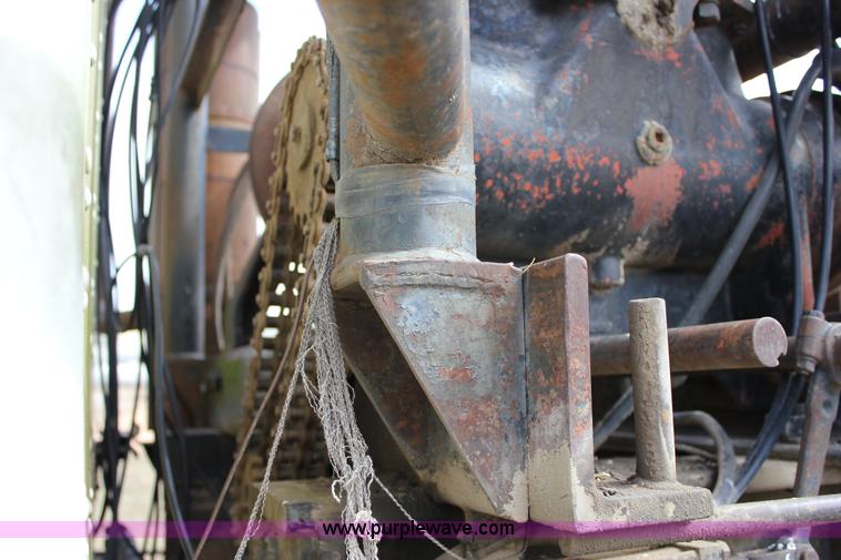 image for item J2263 1978 International 1840 winch truck