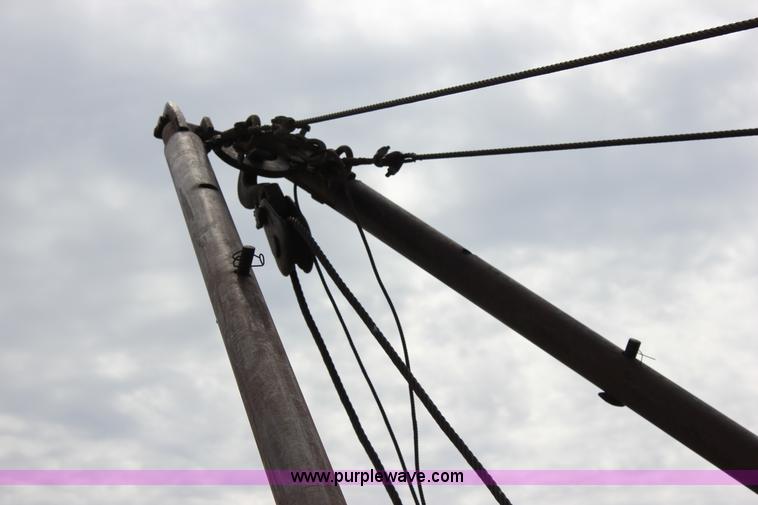 image for item J2263 1978 International 1840 winch truck