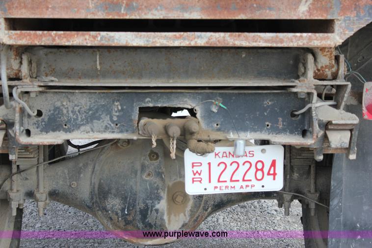 image for item J2269 1972 Ford 600 dump truck