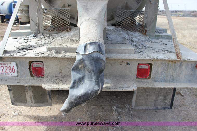 image for item J2270 2000 Mack RD690S rotating drum mixer truck