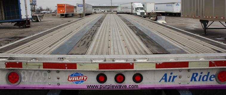image for item J2284 2006 Utility Built 4802 flatbed trailer