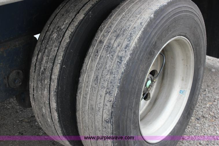 image for item J2284 2006 Utility Built 4802 flatbed trailer