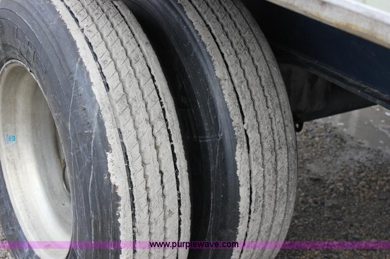 image for item J2284 2006 Utility Built 4802 flatbed trailer