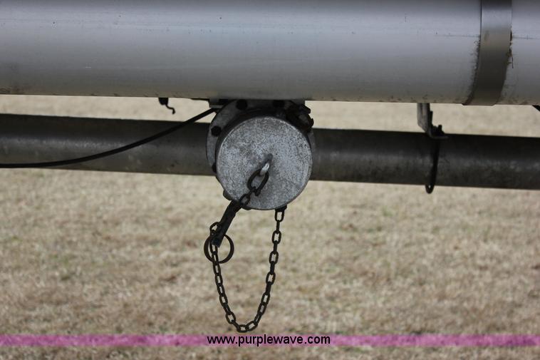 image for item J2294 1984 Heil transfer trailer