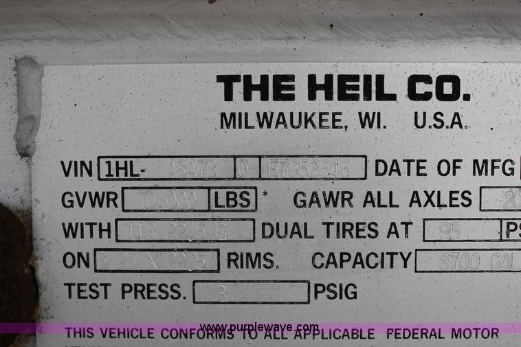 image for item J2294 1984 Heil transfer trailer
