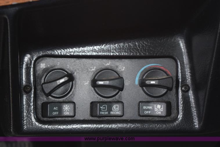 image for item K2350 1999 Peterbilt 377 semi truck