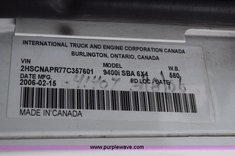 image for item K2353 2007 International 9400 semi truck