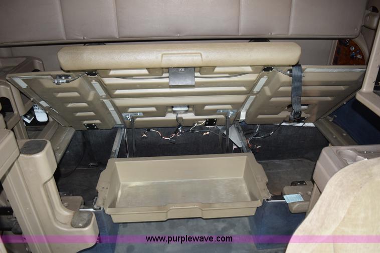 image for item K2356 2007 International 9400i semi truck