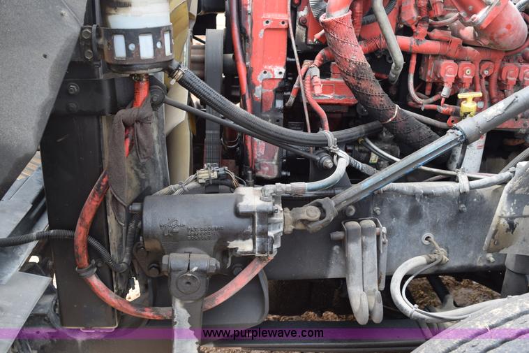 image for item K2356 2007 International 9400i semi truck