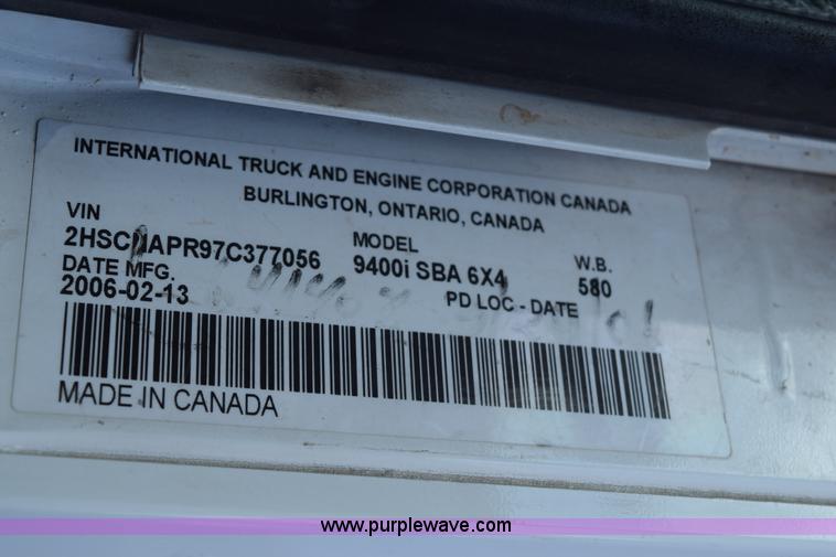 image for item K2357 2007 International 9400i semi truck