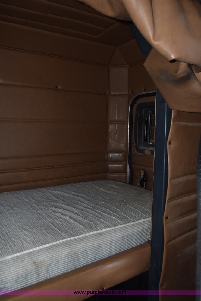 image for item K2363 2000 Peterbilt 377 semi truck