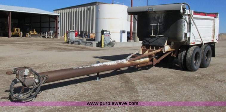 image for item K3170 1983 Clement end dump pup trailer