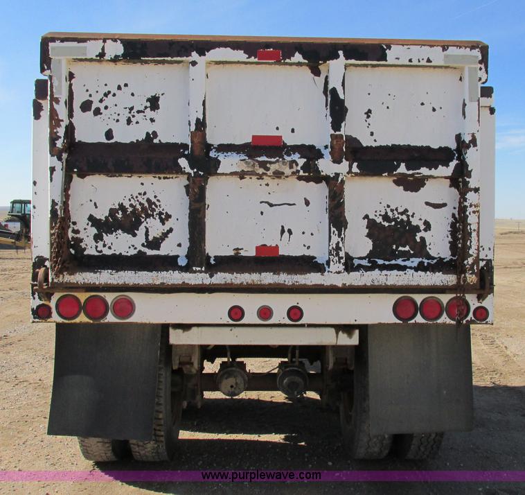 image for item K3170 1983 Clement end dump pup trailer