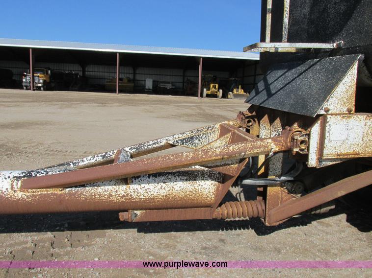 image for item K3170 1983 Clement end dump pup trailer