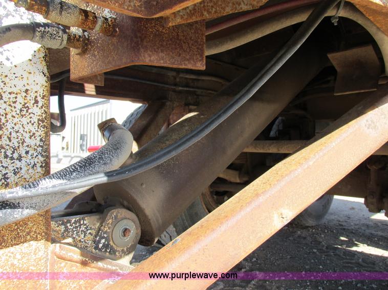 image for item K3170 1983 Clement end dump pup trailer