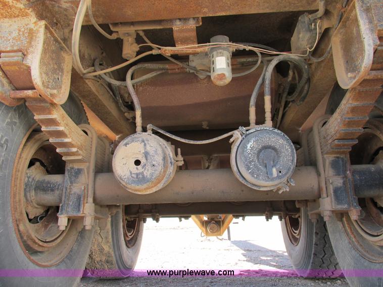 image for item K3170 1983 Clement end dump pup trailer