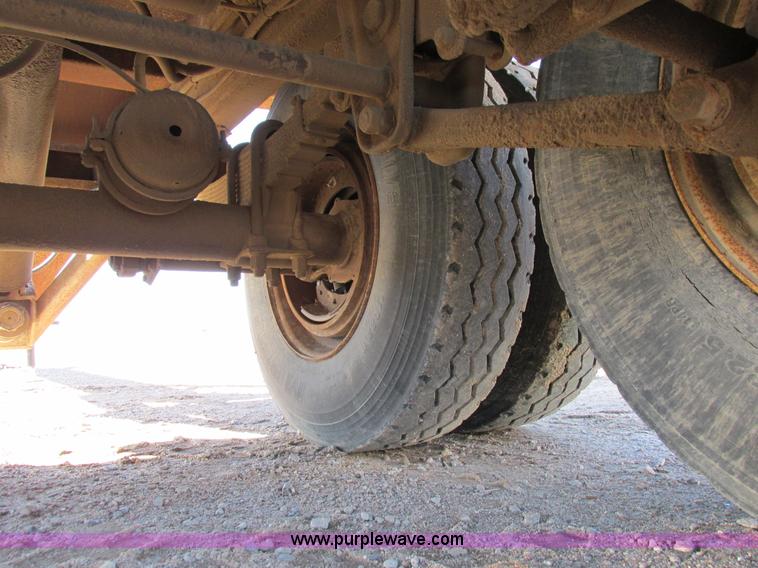 image for item K3170 1983 Clement end dump pup trailer