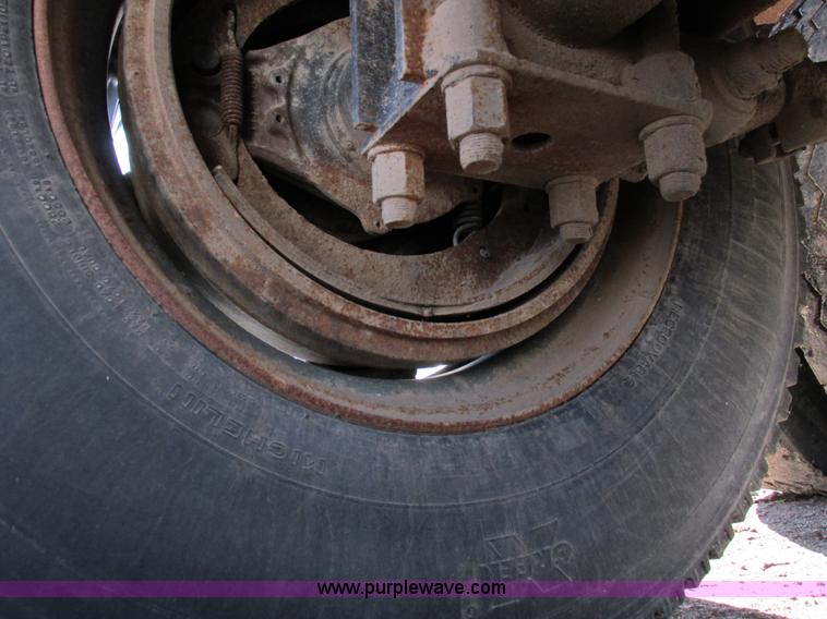 image for item K3170 1983 Clement end dump pup trailer