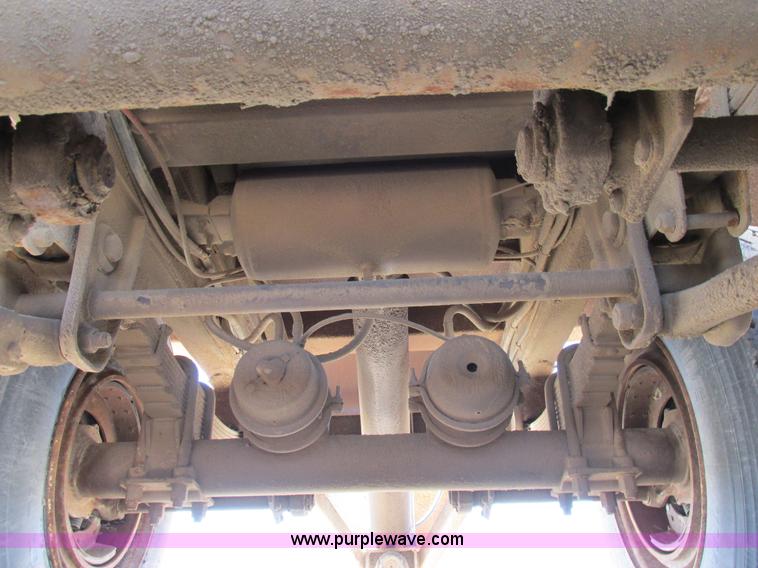 image for item K3170 1983 Clement end dump pup trailer