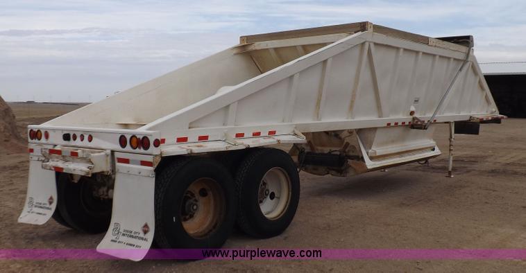 image for item K3759 2002 Ranco bottom dump trailer