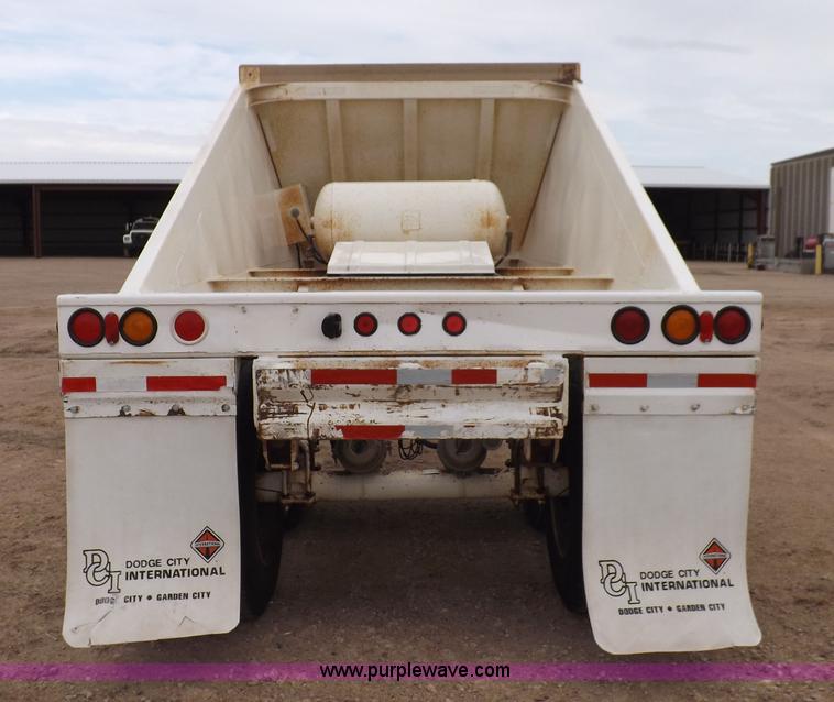 image for item K3759 2002 Ranco bottom dump trailer