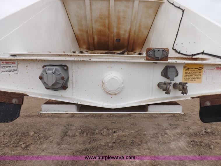 image for item K3759 2002 Ranco bottom dump trailer