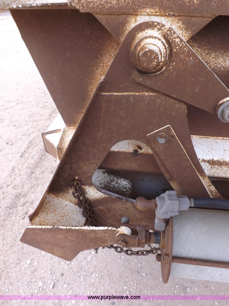 image for item K3759 2002 Ranco bottom dump trailer