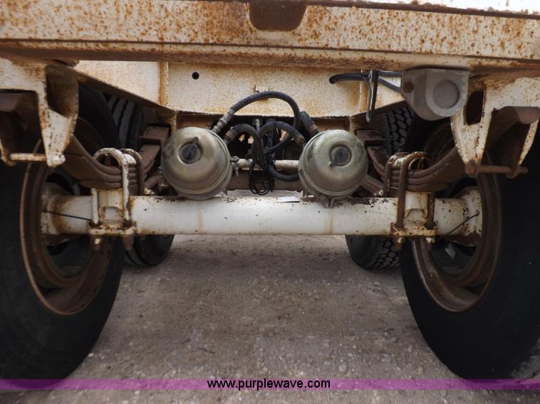 image for item K3759 2002 Ranco bottom dump trailer