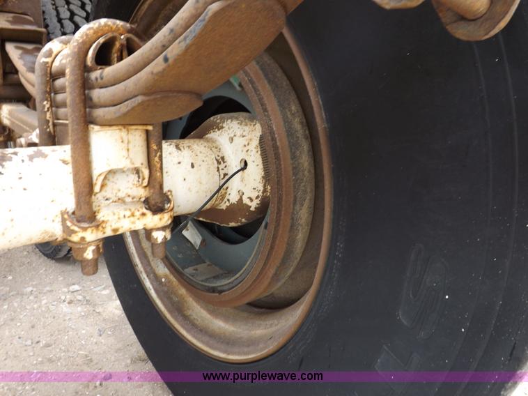 image for item K3759 2002 Ranco bottom dump trailer