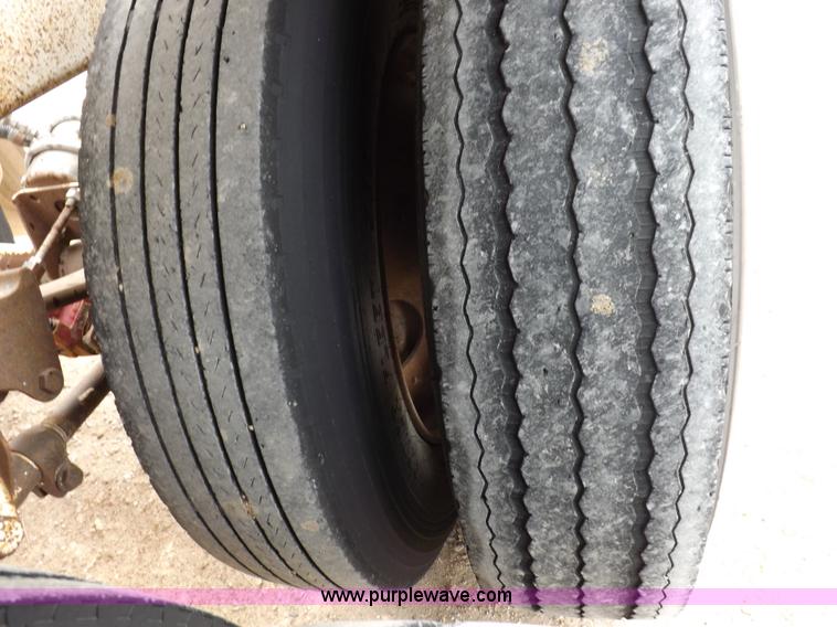 image for item K3759 2002 Ranco bottom dump trailer