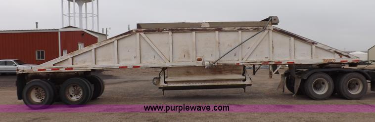 image for item K3760 1993 Ranco bottom dump trailer