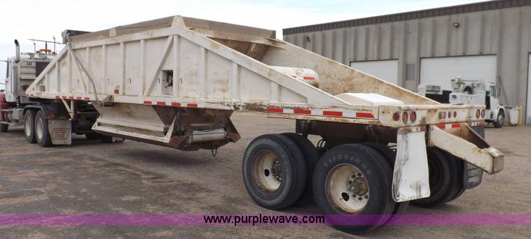 image for item K3760 1993 Ranco bottom dump trailer