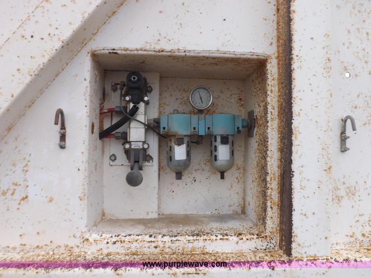 image for item K3760 1993 Ranco bottom dump trailer