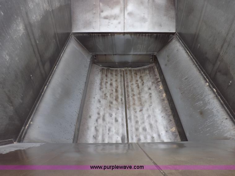 image for item K3760 1993 Ranco bottom dump trailer