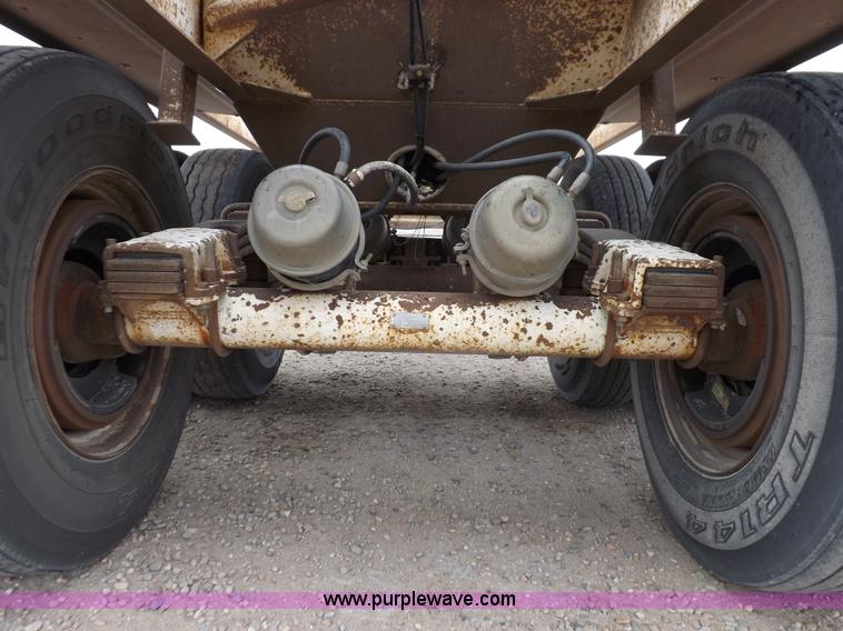 image for item K3760 1993 Ranco bottom dump trailer