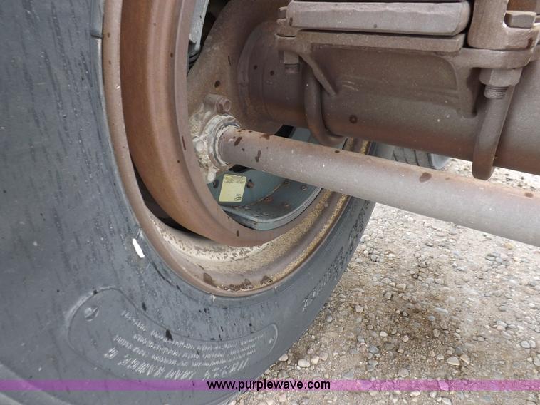 image for item K3760 1993 Ranco bottom dump trailer