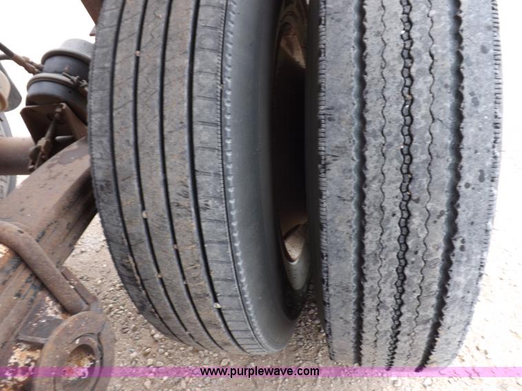 image for item K3760 1993 Ranco bottom dump trailer