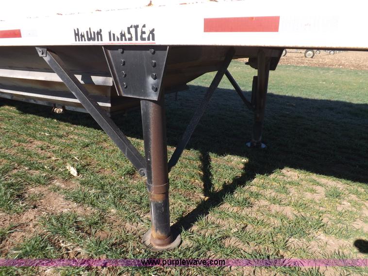 image for item K3767 1999 Hawk Master grain trailer