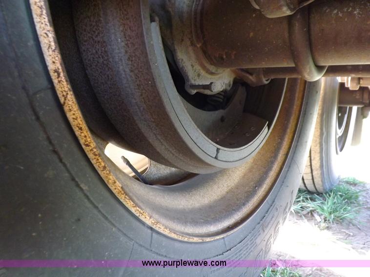 image for item K3768 1979 Guthrie grain trailer