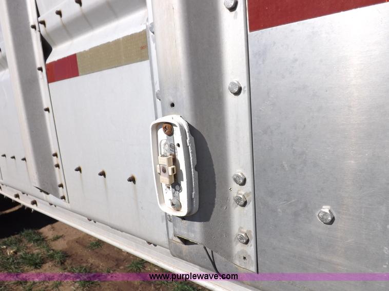 image for item K3768 1979 Guthrie grain trailer