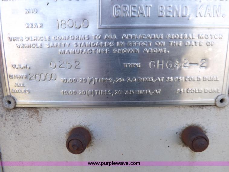 image for item K3768 1979 Guthrie grain trailer