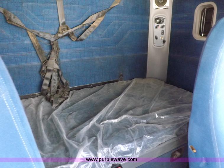 image for item K3770 2004 Freightliner ST120 semi truck