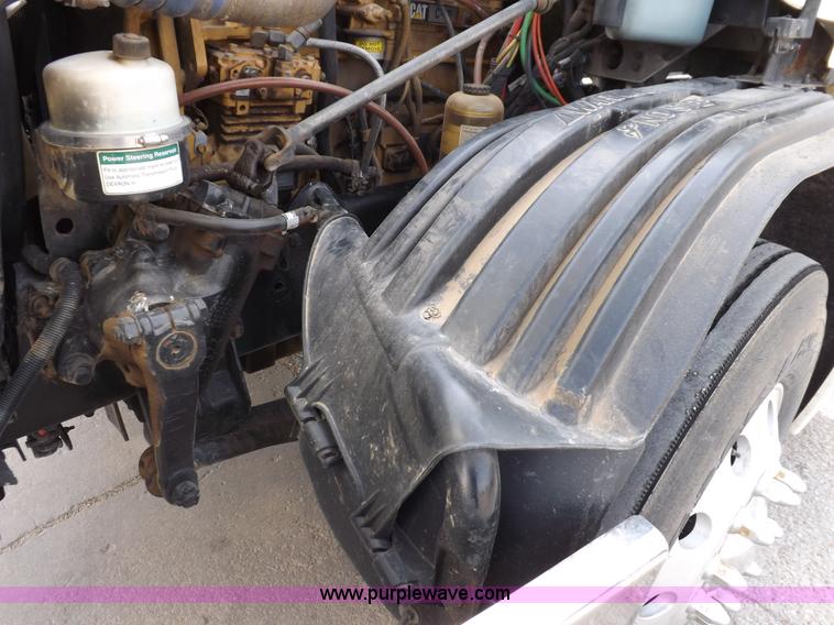 image for item K3770 2004 Freightliner ST120 semi truck