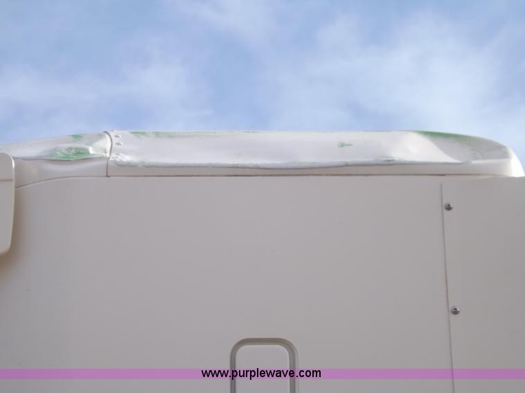 image for item K3770 2004 Freightliner ST120 semi truck